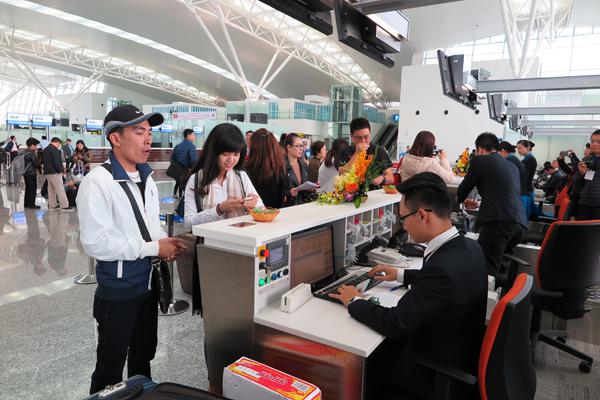 Giá dịch vụ hàng không được điều chỉnh ra sao?